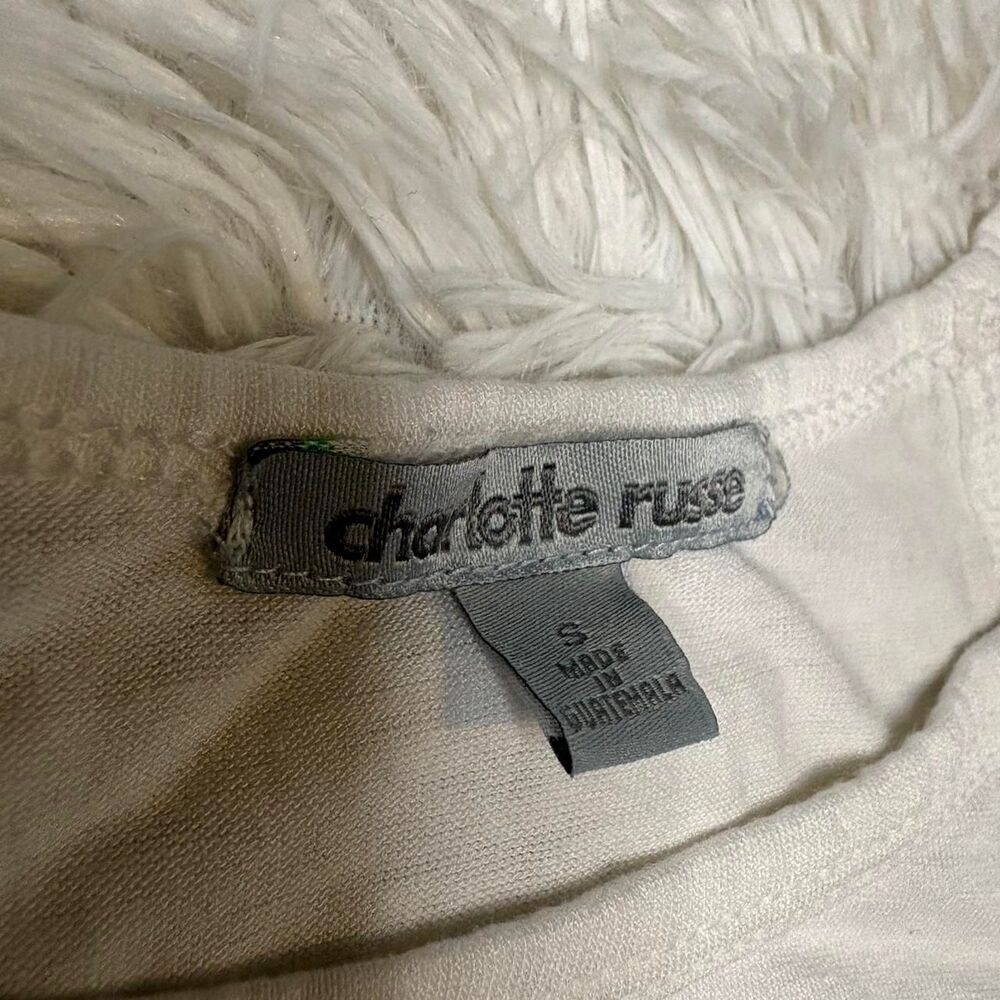 Charlotte-russe Women's White and Cream Vest - Picture 2 of 3